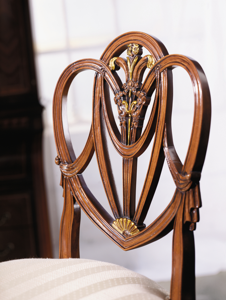 side chair distinction traditional Hurtado
                                            (imagen 3 de 3)