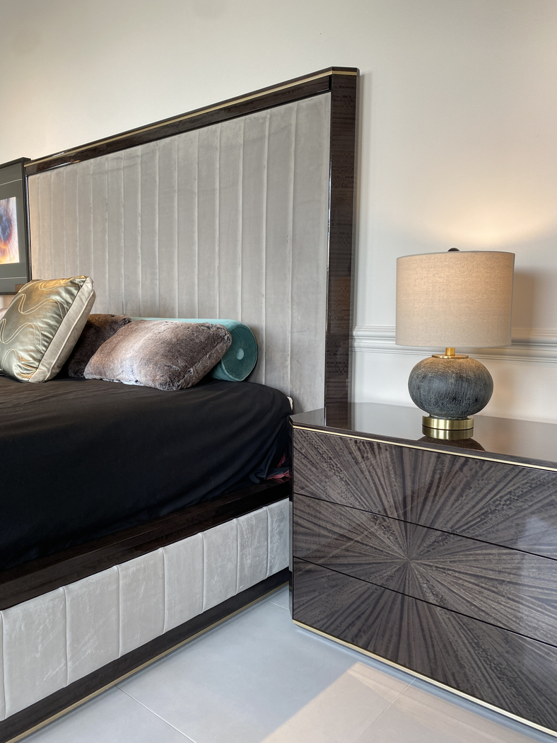 upholstered king size bed usa emerald evolution Hurtado
                                            (imagen 5 de 5)